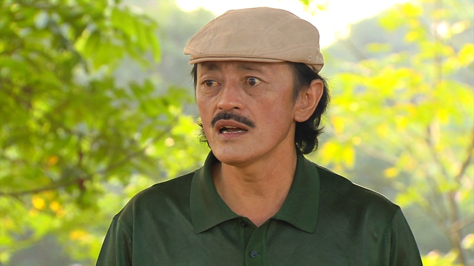 Nghệ sĩ Giang “còi” phải đi cấp cứu khi vừa quay xong phim hài Tết - 1 Nghệ sĩ Hồng Giang đã phải đi thẳng tới bệnh viện cấp cứu ngay sau khi quay xong phim hài Tết.