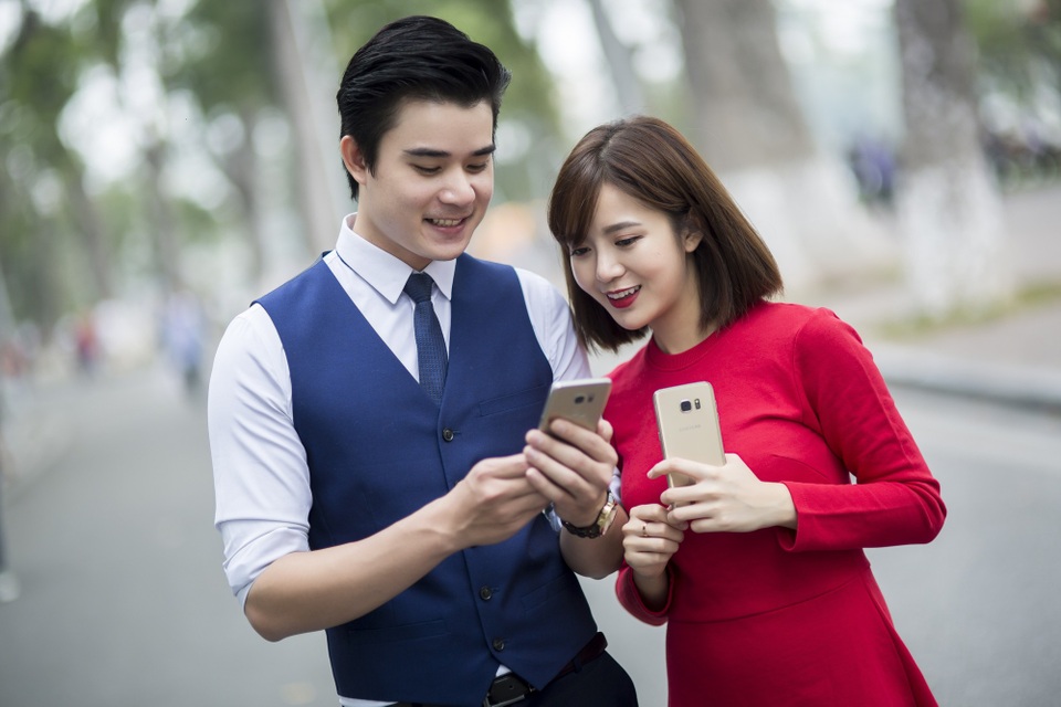 Nhà mạng cạnh tranh, thuê bao 3 năm đã được coi là khách lâu năm - 1 Nhà mạng cạnh tranh, thuê bao 3 năm đã được coi là khách lâu năm - 1