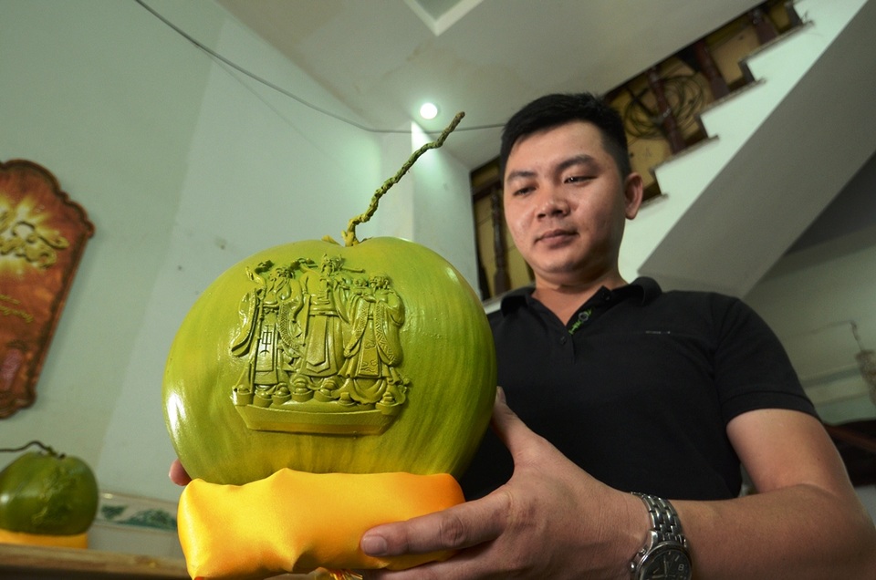 Bộ ba ông Phúc Lộc Thọ là sản phẩm thể hiện sự tinh xảo của nghệ nhân với rất nhiều chi tiết.