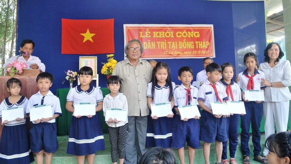 Khởi công xây dựng cầu Dân trí thứ 12 tại Đồng Tháp - 8 Khởi công xây dựng cầu Dân trí thứ 12 tại Đồng Tháp - 8