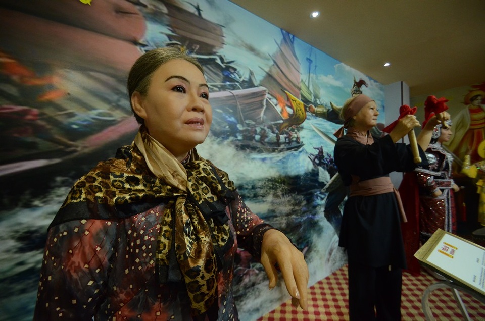 Những điều chưa biết bên trong khu trưng bày tượng sáp ở TPHCM - 8 Nghệ sỹ Thanh Nguyệt.