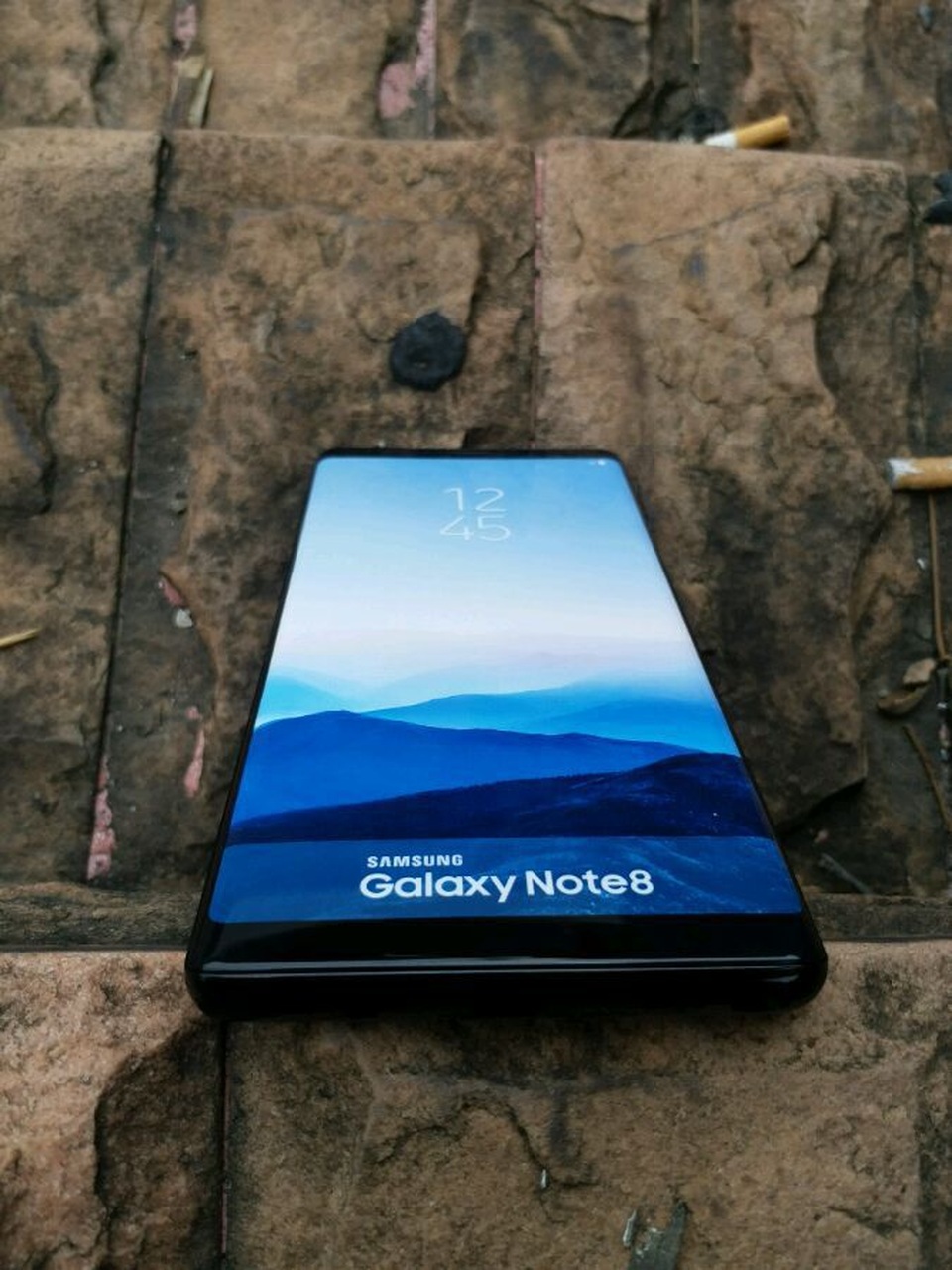 Samsung vô tình hé lộ Galaxy Note8 trên website chính thức - 5 Samsung vô tình hé lộ Galaxy Note8 trên website chính thức - 5