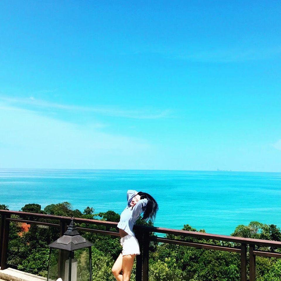 Hot girl Ivy khoe nhẫn kim cương khoảng 800 triệu đồng, rộ tin đồn yêu đại gia - 6 Hot girl Ivy khoe nhẫn kim cương khoảng 800 triệu đồng, rộ tin đồn yêu đại gia - 6