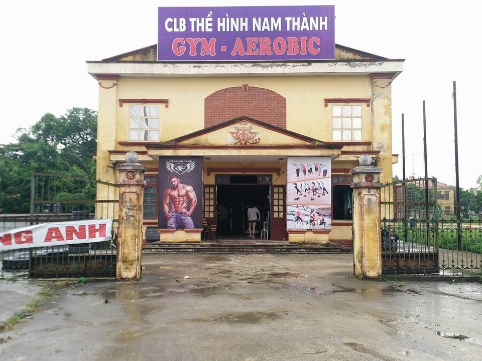 Ninh Bình: Nhà văn hóa phường “biến” thành… phòng tập thể hình! - 1 Nhà văn hóa phường Nam Thành bị biến thành phòng tập thể hình.