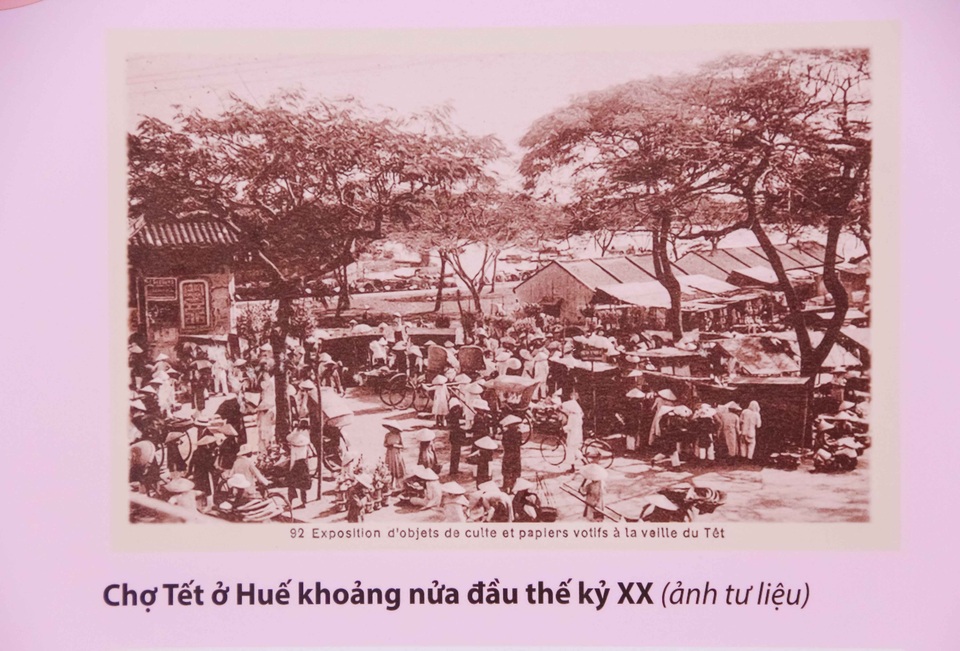 Khám phá Tết Huế xưa và nay - 2 Khung cảnh Tết Huế trong những năm đầu thế kỷ XX thật bình dị mà tươi vui