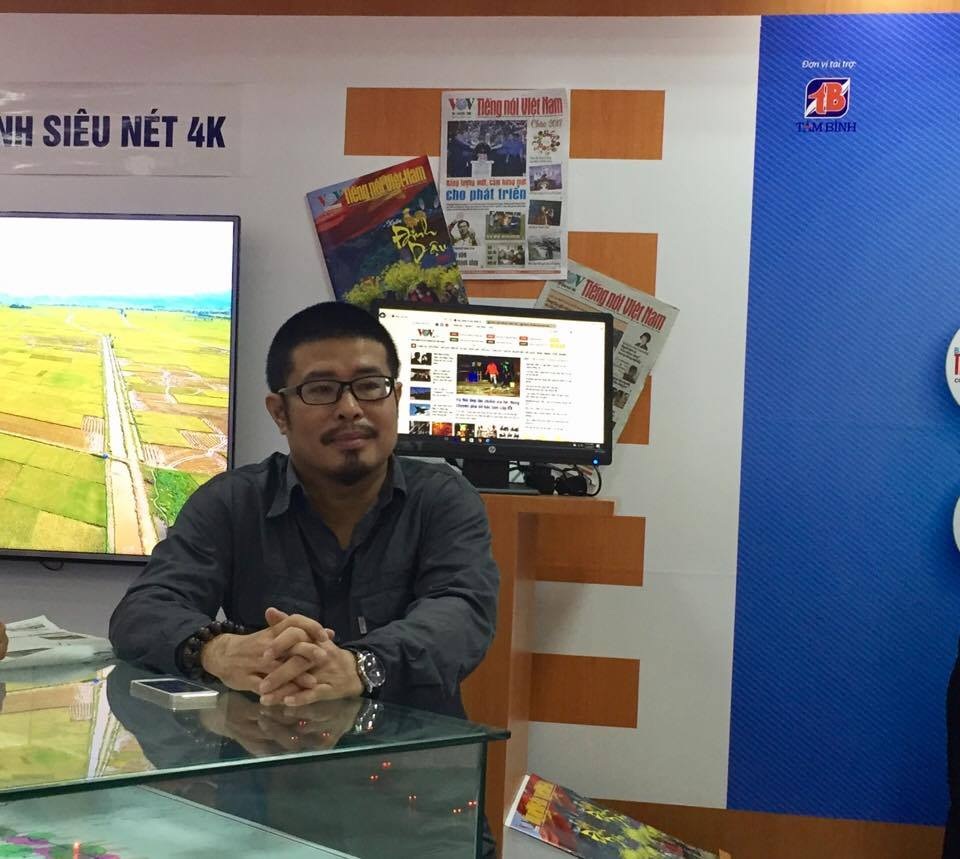 Bế mạc Hội báo Toàn quốc 2017: Ấn tượng, đặc sắc những giải thưởng… - 2
Nhà báo Trần Nhật Minh - Phó Giám đốc hệ Văn hóa - đời sống khoa giáo VOV2, Thường vụ LCH Hội Nhà báo Đài Tiếng Nói Việt Nam.