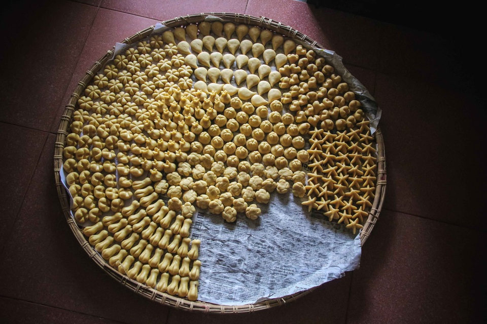 Độc đáo “bánh trái cây” xứ Huế - 6
Mỗi loại bánh không chỉ có hình dáng đa dạng, mà phải đều đặn về kích thước dưới bàn tay tinh tế của nghệ nhân