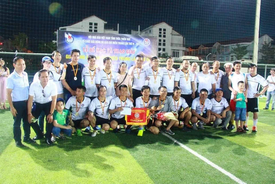 Nghệ An vô địch Giải Bóng đá Báo chí miền Trung lần thứ IV - 6 Nghệ An vô địch Giải Bóng đá Báo chí miền Trung lần thứ IV
