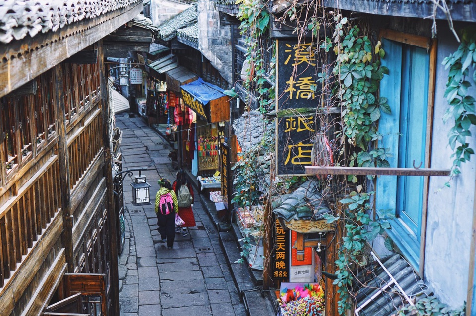 Vẻ đẹp tiên cảnh của Phượng Hoàng cổ trấn giữa Trung Hoa phồn thịnh - 8