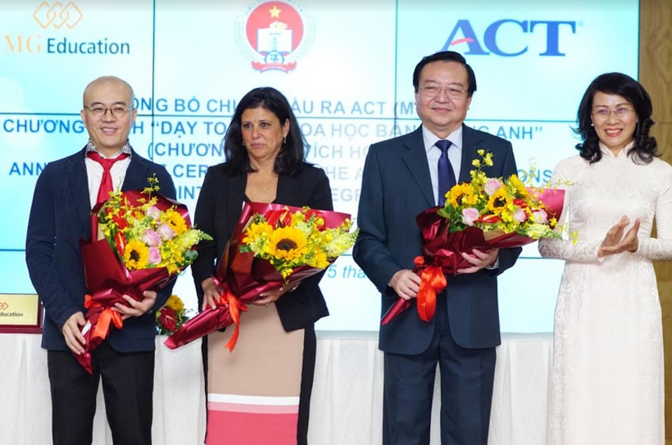 Chuẩn khảo thí ACT là cơ hội để học sinh Việt Nam “bước ra thế giới” - 2 Chuẩn khảo thí ACT là cơ hội để học sinh Việt Nam “bước ra thế giới” - 2