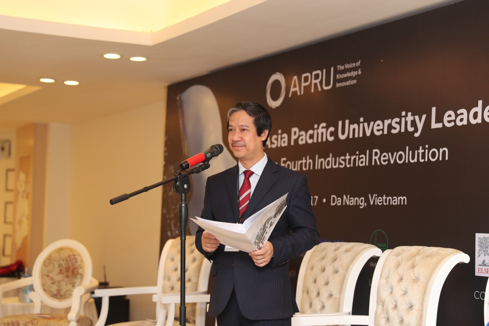 Diễn đàn lãnh đạo các đại học APEC - 2
Giám đốc ĐH QGHN Nguyễn Kim Sơn phát biểu tại diễn đàn