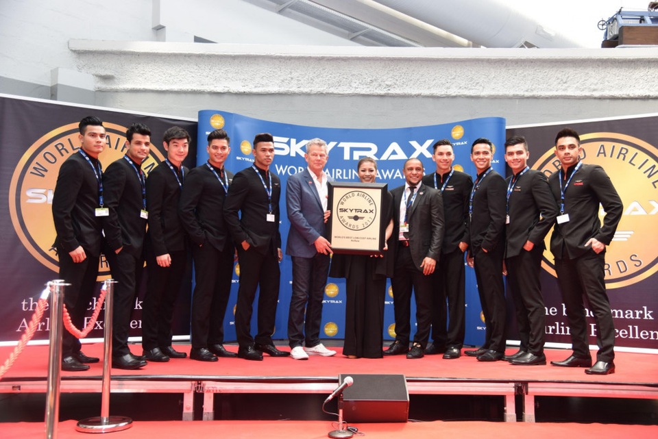 AirAsia là hãng hàng không giá rẻ tốt nhất thế giới năm thứ 9 liên tiếp - 1 AirAsia là hãng hàng không giá rẻ tốt nhất thế giới năm thứ 9 liên tiếp - 1