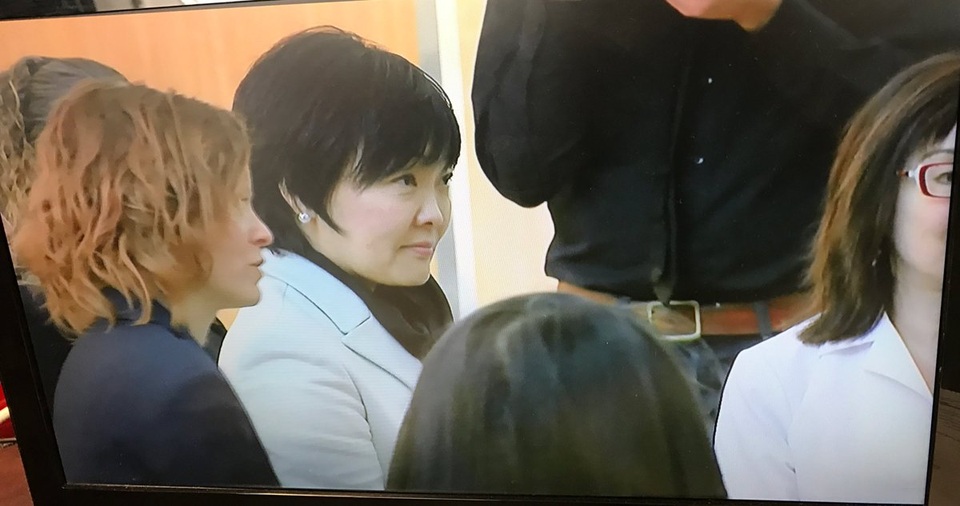 Nhà Trắng vắng bà chủ, đệ nhất phu nhân Nhật “cô đơn” ở Washington - 1
Bà Akie Abe có các chuyến thăm tại Washington hôm qua mà không có Đệ nhất phu nhân Mỹ tháp tùng (Ảnh: Kate Bennett/Twitter)