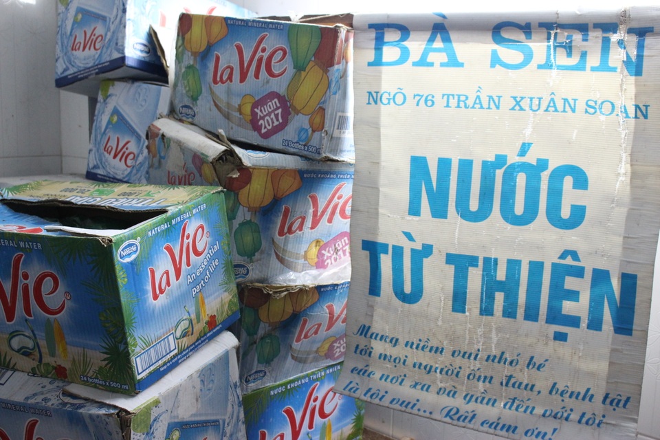 Mang niềm vui nhỏ bé tới mọi người ốm đau, bệnh tật các nơi xa gần...