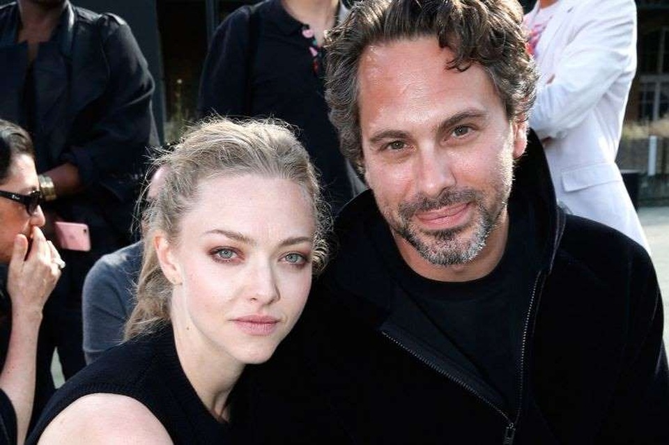 Emma Watson và Amanda Seyfried bị phát tán ảnh nhạy cảm - 1
Nữ diễn viên Amanda Seyfried bị phát tán ảnh nóng ngày 15/3.