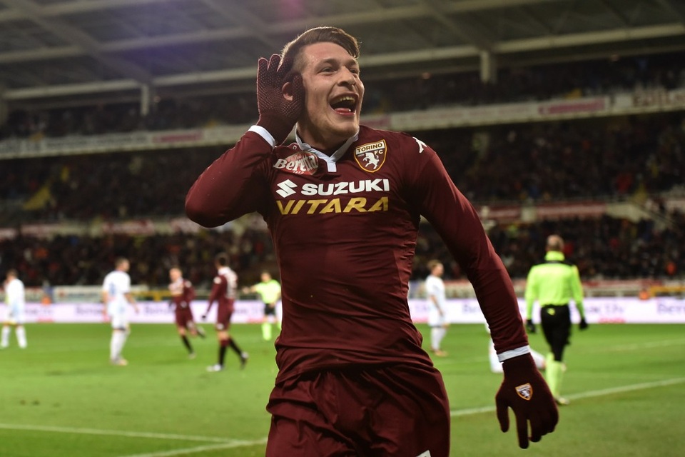 Cuộc đua Chiếc giày vàng châu Âu: Ngôi sao mới nổi áp sát Messi - 1 Andrea Belotti vươn lên áp sát Messi ở cuộc đua Chiếc giày vàng châu Âu 2016/17