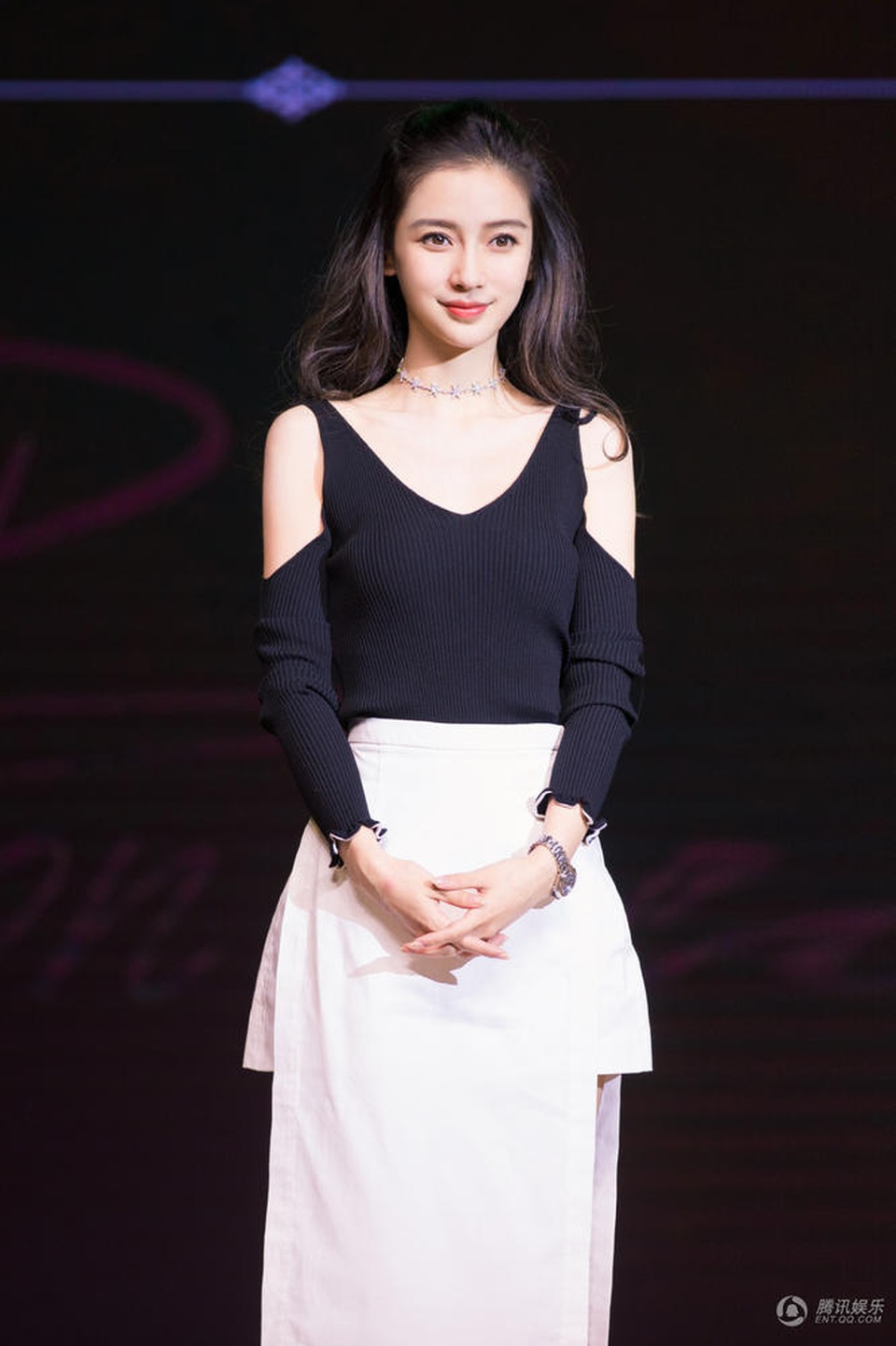Angelababy cực ma mị và lạ mắt trong loạt ảnh mới - 10 Angelababy cực ma mị và lạ mắt trong loạt ảnh mới - 10