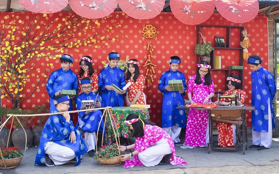 
Sự tham gia của học sinh trong tất cả hoạt động đặc sắc đã tạo nên bản sắc riêng của chương trình.
