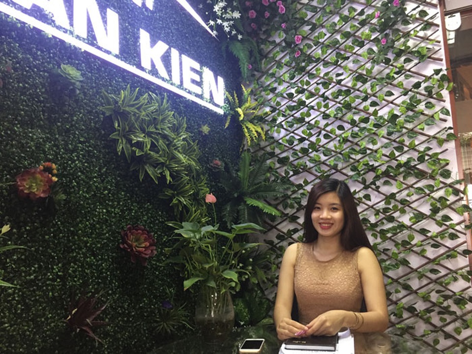 Chị Hoàng Linh_Chuyên viên kinh doanh BĐS xuất sắc