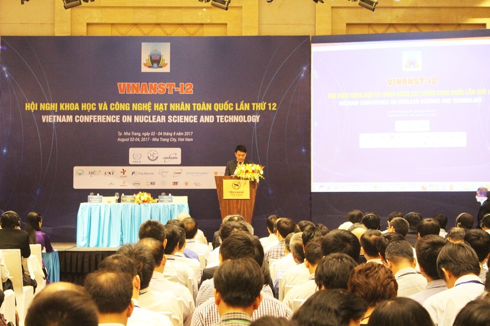 Chuyên gia IAEA dự Hội nghị ứng dụng năng lượng hạt nhân tại Nha Trang - 1 Lễ khai mạc Hội nghị Khoa học và Công nghệ Hạt nhân toàn quốc, lần thứ 12, sáng 2/8