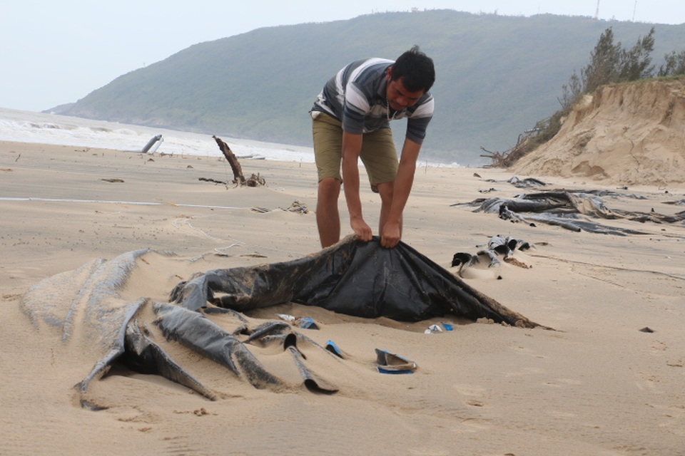 Hà Tĩnh: Nhiều đầm tôm trắng tay sau siêu bão số 10 - 4