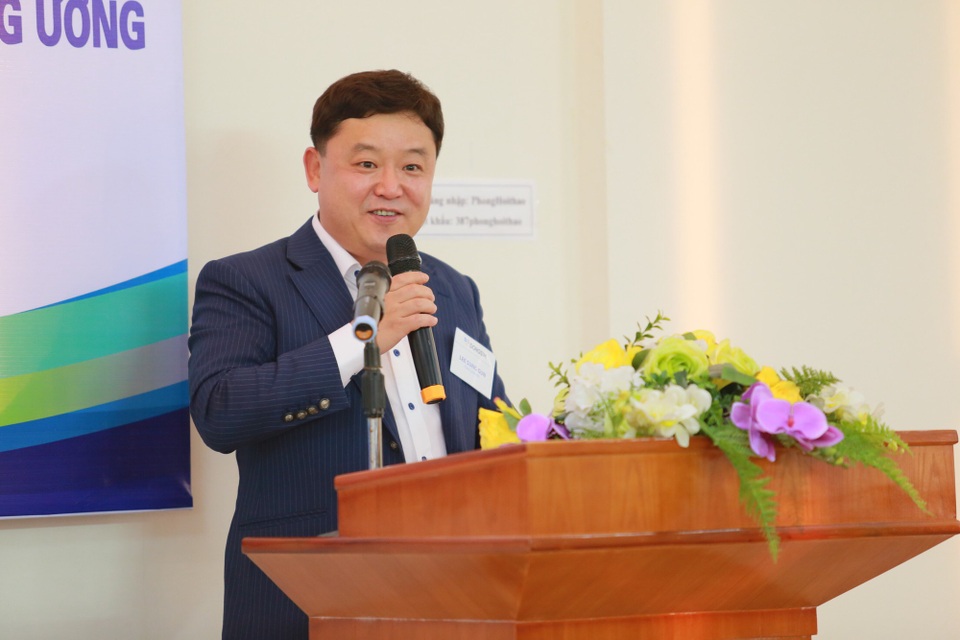 Ông Lee Sung Gun- Tổng giám đốc Dongsim Việt Nam phát biểu tại buổi lễ