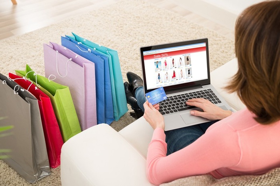 Những lý do không ngờ có thể giúp bạn tiết kiệm 30 - 40% ngân sách khi mua hàng online - 1
Nếu biết tính toán, mua sắm online có thể giúp bạn tiết kiệm 30 - 40%