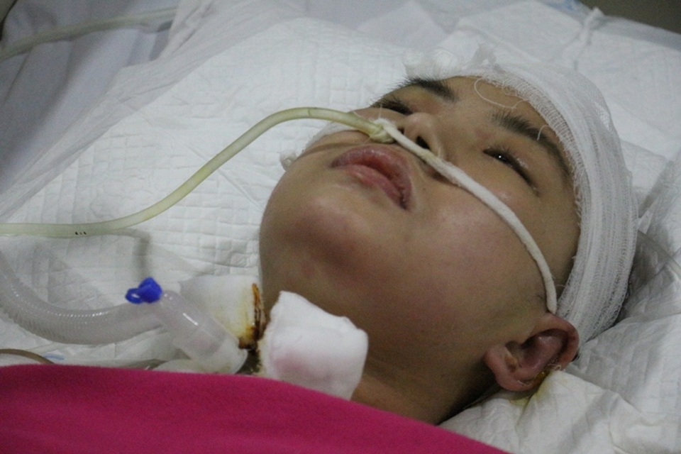 Đã hơn 2 tháng trôi qua nhưng Mến vẫn chưa thể tỉnh lại