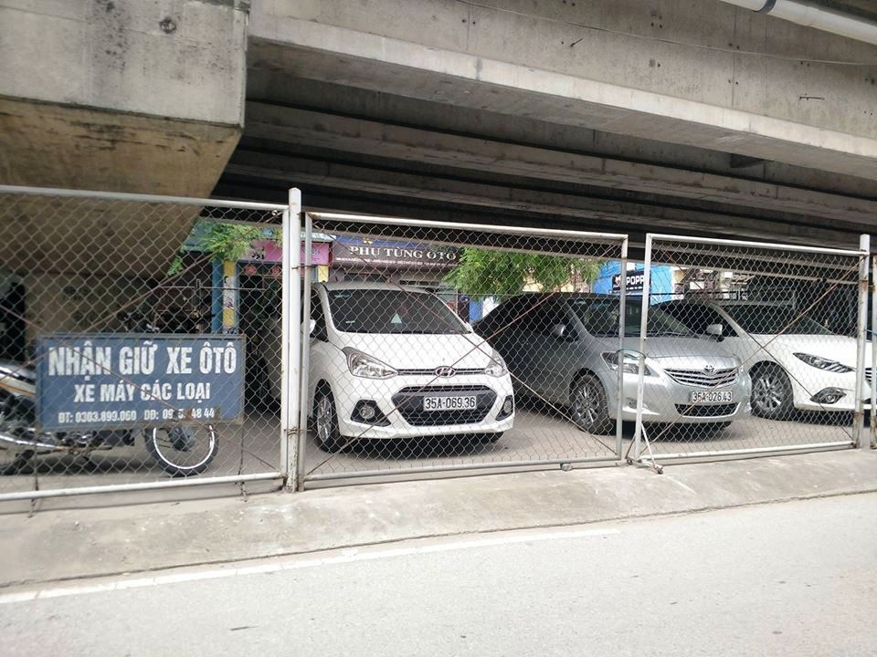 Gầm cầu vượt bị “xẻ thịt” biến thành bãi đỗ xe cho thuê giá… bèo? - 1 Sau khi báo Dân trí đăng bài viết gầm cầu vượt Thanh Bình bị xẻ thịt, Thành ủy Ninh Bình đã yêu cầu phường Thanh Bình báo cáo sự việc.