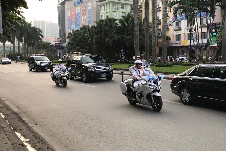 Đội xe Yamaha FJR1300 P “khủng” dẫn đoàn các nguyên thủ - 2 Khi làm nhiệm vụ, đội xe Yamaha FJR1300 P đặc chủng có kiểu dáng rất ấn tượng