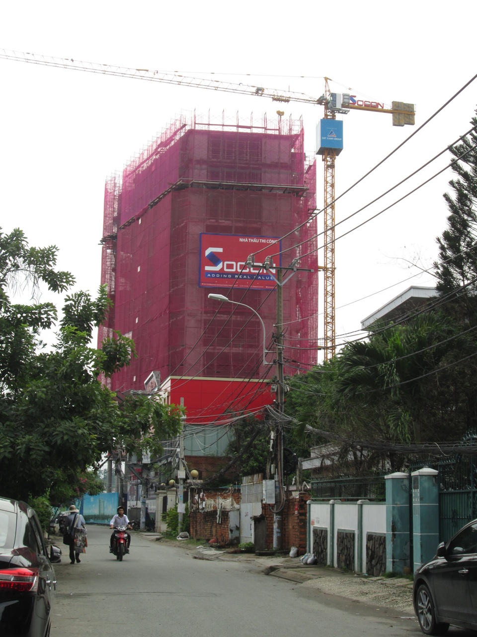 Người Sài Gòn ám ảnh mối nguy hiểm treo lơ lửng trên đầu - 3