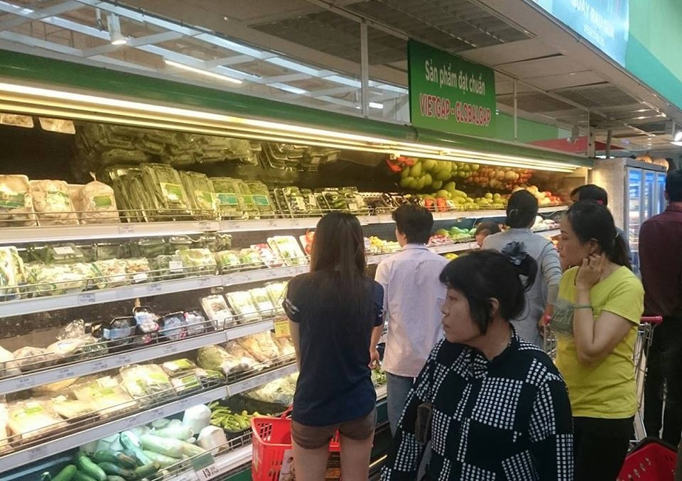 Cận Tết, thực phẩm đua nhau giảm giá - 3 Các loại hàng thực phẩm được nhiều người tiêu dùng chọn lựa