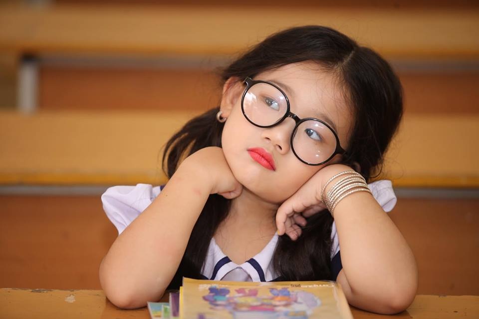 Xúc động với bộ ảnh “Ngày đầu tiên đi học” - 3 Xúc động với bộ ảnh “Ngày đầu tiên đi học” - 3