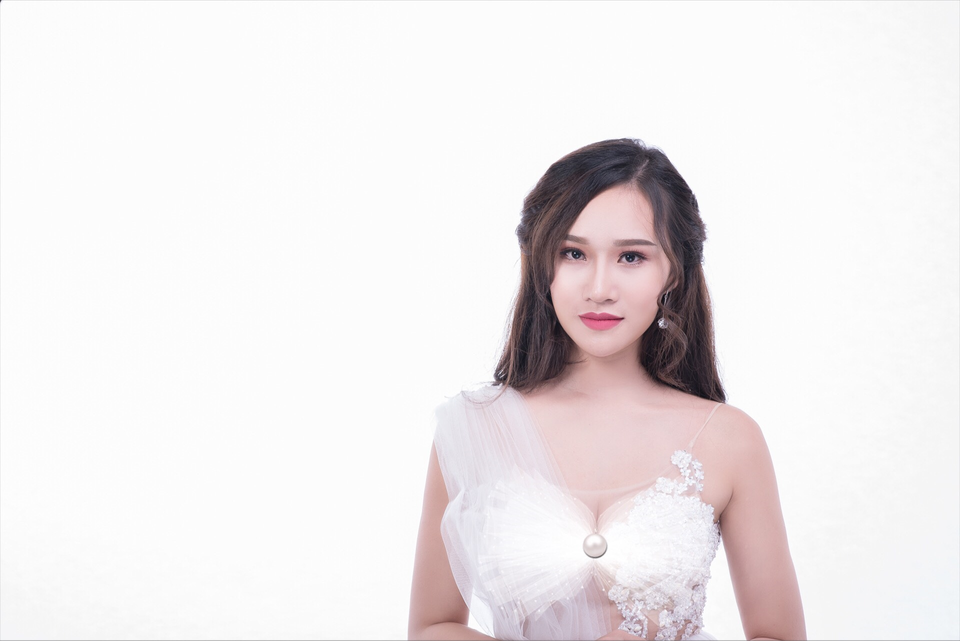 Lương Hoài Thương - Nữ doanh nhân “ đánh thức” những ước mơ - 3 Lương Hoài Thương - Nữ doanh nhân “ đánh thức” những ước mơ - 3