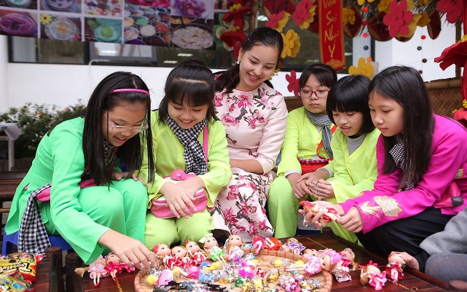 
Với sự hỗ trợ của phụ huynh, các Vinser đã có một hội xuân ấm áp giàu ý nghĩa
