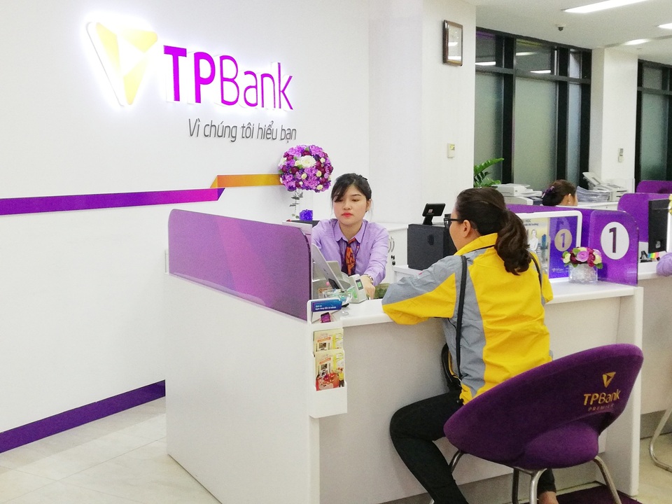 Làm gì khi có tiền nhàn rỗi dịp cuối năm? - 2 Nhiều ngân hàng triển khai chương trình ưu đãi dịp cuối năm