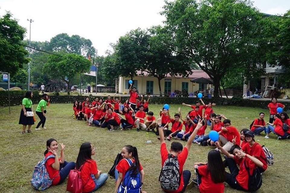 Học sinh thích thú với giờ thực hành môn Văn học tại Cổ Loa - 6 Học sinh thích thú với giờ thực hành môn Văn học tại Cổ Loa - 6