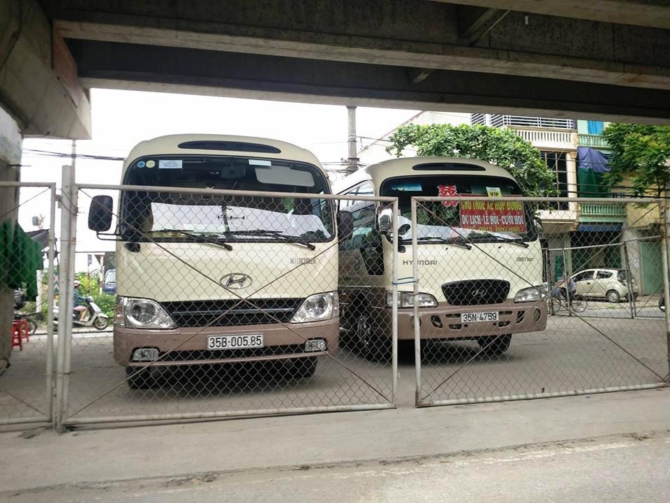 Gầm cầu vượt bị “xẻ thịt” biến thành bãi đỗ xe cho thuê giá… bèo? - 5 Gầm cầu vượt bị “xẻ thịt” biến thành bãi đỗ xe cho thuê giá… bèo? - 5