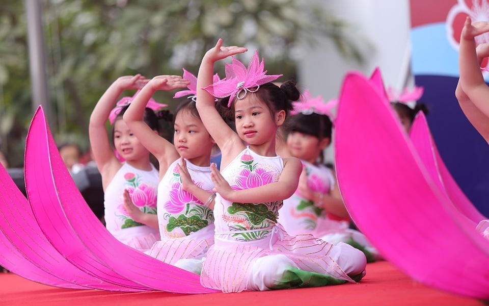 Hội xuân Vinschool: “Tết bốn phương, xuân yêu thương” - 7