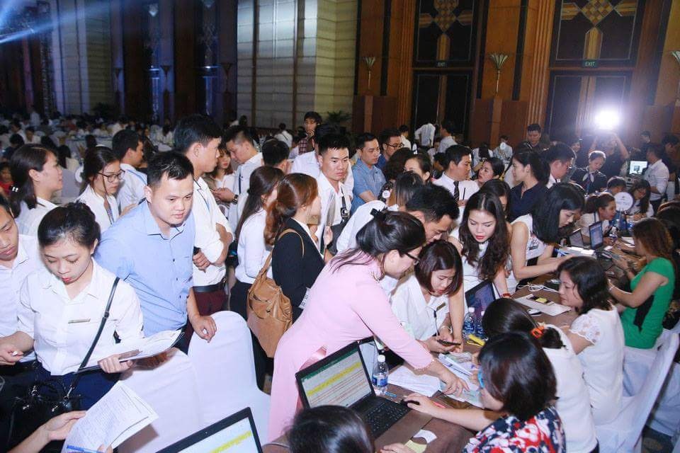 Ngọc Việt Land ra mắt thành công dự án Citadines Marina Hạ Long - 2
Buổi lễ thu hút hơn 600 nhà đầu tư đến tham dự
