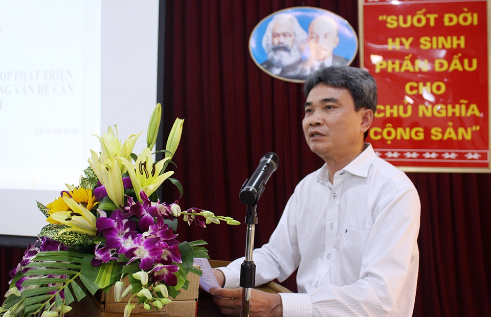 Đảm bảo các nguồn lực cho phát triển sở hữu trí tuệ - 2
Cục trưởng Cục Sở hữu trí tuệ Đinh Hữu Phí lo lắng về vấn đề nhân lực giải quyết số đơn sở hữu công nghiệp ngày càng tăng.