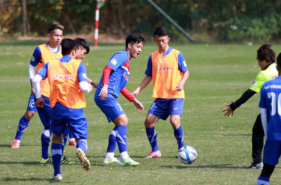 U23 Việt Nam - Ulsan Huyndai: Luyện bài tủ, chờ đấu U23 Hàn Quốc - 1
U23 Việt Nam đang có tâm lý thoải mái - Ảnh: Gia Hưng