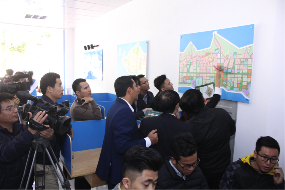 Chủ đầu tư Vương Long chọn Real Home là nhà phân phối dự án tại Vân Đồn, Quảng Ninh - 2
Real Home là sàn giao dịch BĐS ở Hà Nội tiên phong “khai phá” thị trường BĐS Vân Đồn