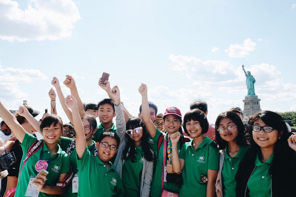 30 học bổng toàn phần tham dự Trại hè VinCamp 2017 tại Anh quốc - 3 Năm 2016, những thí sinh xuất sắc nhất VinCamp đã được tham dự Trại hè quốc tế tại Hoa Kỳ.