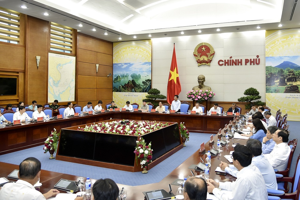 "Tuần lễ Cấp cao APEC 2017 phải tạo được dấu ấn của Việt Nam" - 2 Phó Thủ tướng Phạm Bình Minh chỉ đạo: Tuần lễ Cấp cao APEC phải mang dấu ấn Việt Nam và không được để xảy ra bất kỳ sai sót nào!