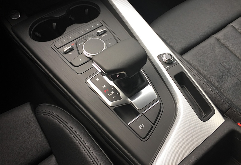 Audi A5 Sportback có mặt tại Việt Nam với sức mạnh động cơ mới - 7 Audi A5 Sportback có mặt tại Việt Nam với sức mạnh động cơ mới - 7