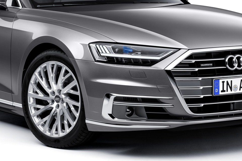 Audi A8 thế hệ mới chính thức ra mắt - 4 Audi A8 thế hệ mới chính thức ra mắt - 4