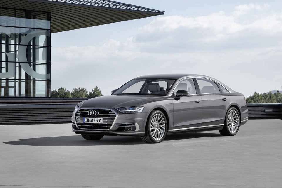 Audi A8 thế hệ mới chính thức ra mắt - 1 Audi A8 thế hệ mới chính thức ra mắt - 1