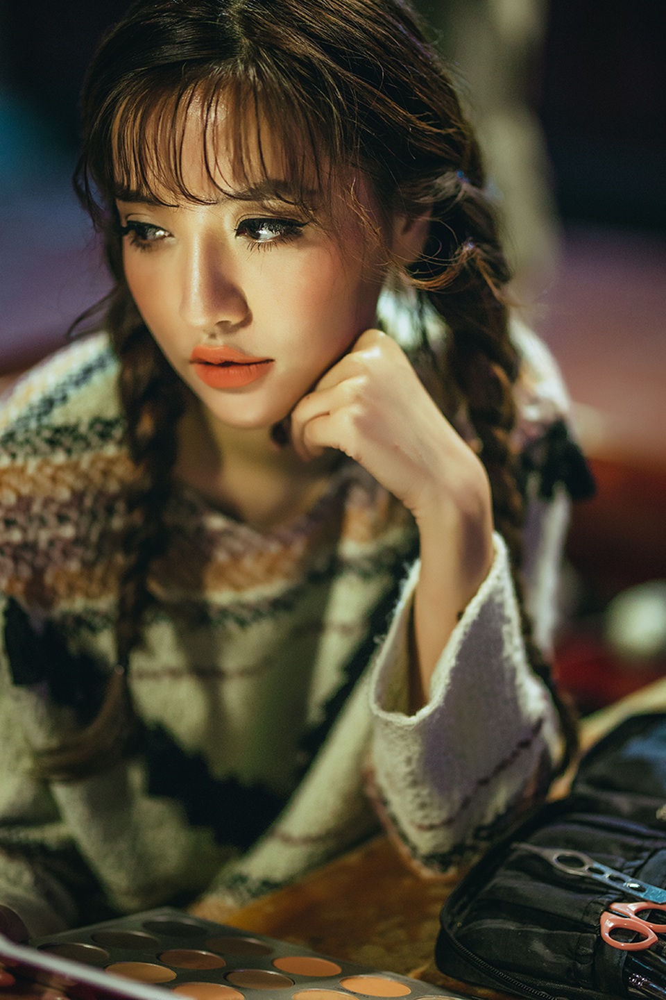 Bích Phương tung MV gây sốt với câu hỏi ám ảnh “bao giờ lấy chồng?” - 1 Bích Phương tung MV gây sốt với câu hỏi ám ảnh “bao giờ lấy chồng?” - 1