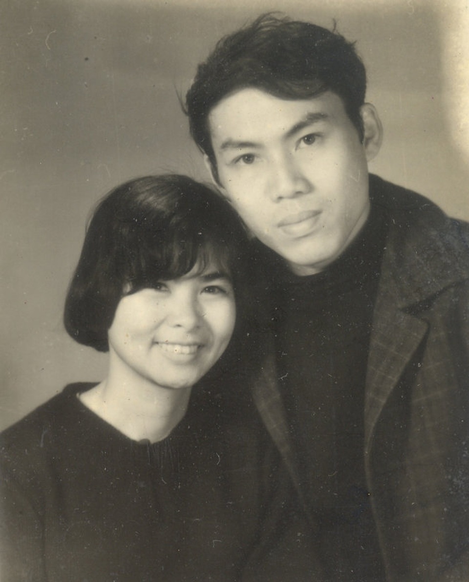 Nhà thơ Xuân Quỳnh không có tên ở Giải thưởng Hồ Chí Minh: Gia đình nói gì? - 1 Cố nhà thơ Xuân Quỳnh và nhà thơ Lưu Quang Vũ. Ảnh: TL.